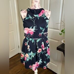 🎀Amy Byer Cute Blue Floral Halter Dress With Pockets Girls 12